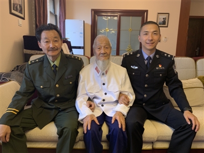 족 掛Oľ `гʹ