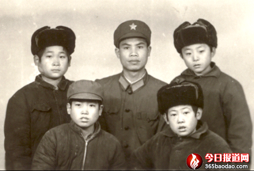 人民子弟兵 舍己為人民55.png